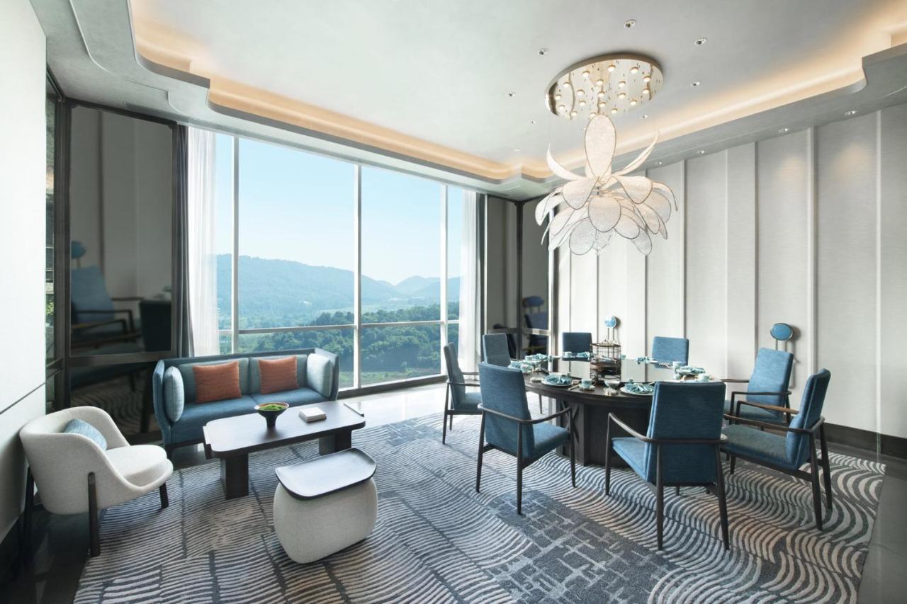 Crowne Plaza Wuhan Optics Valley By Ihg Екстер'єр фото