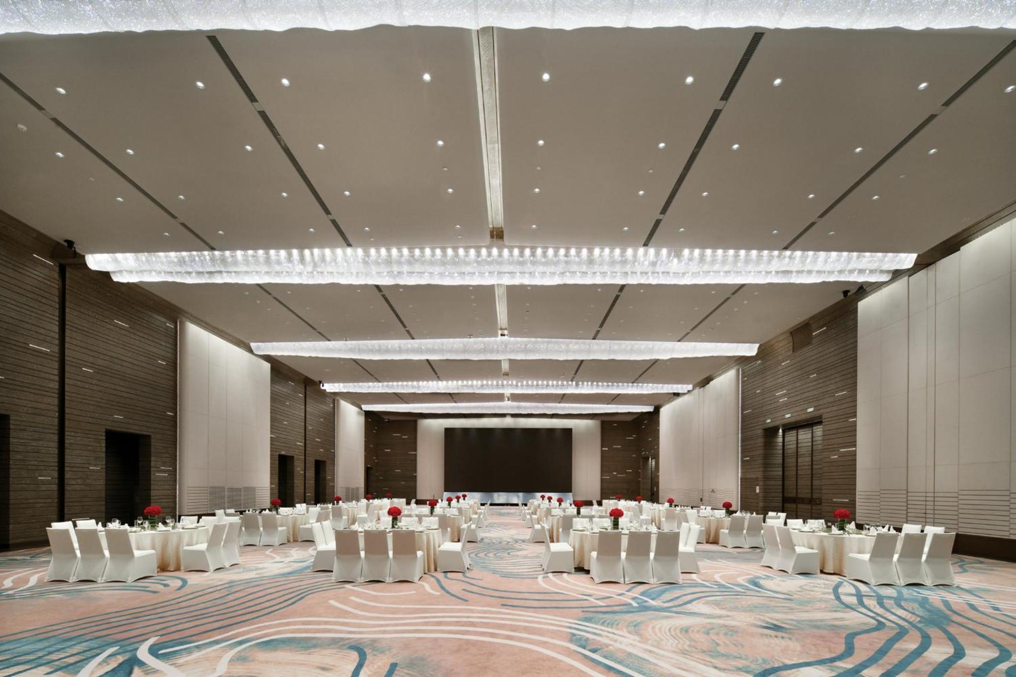Crowne Plaza Wuhan Optics Valley By Ihg Екстер'єр фото